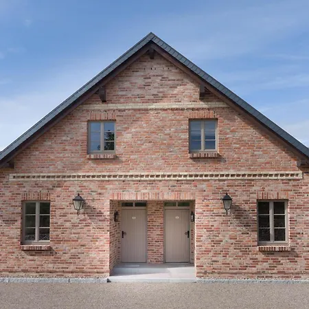 Mit Kamin Im Gut Ulrichshusen 펜션